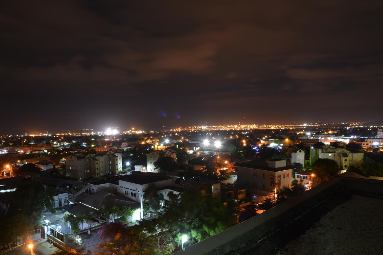 Bella Vista New Kingston Apartment Bagian luar foto